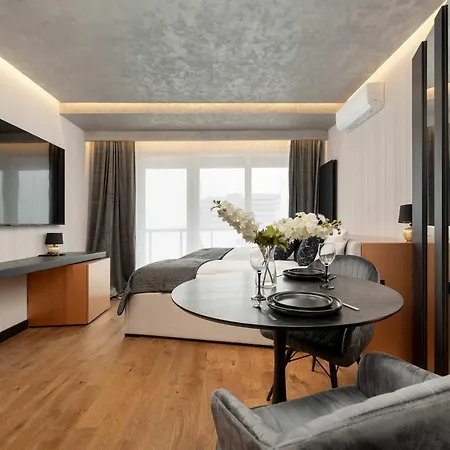 Appartamento Elegant Close To River With Air Conditioning By Renters Prestige Breslavia